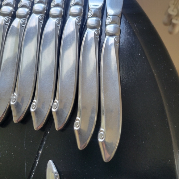 Oneidacraft premier stainless flatware - Picture 3 of 7